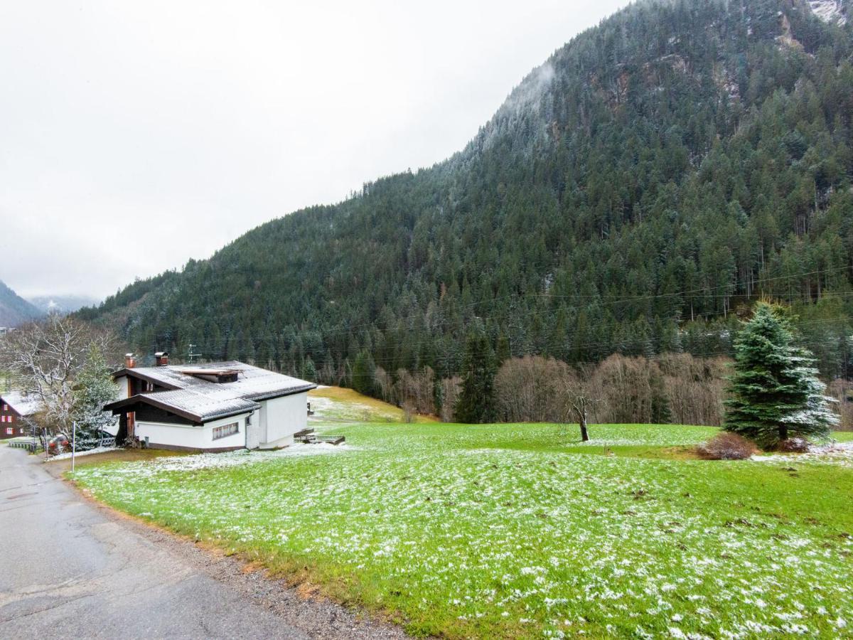 Apartment In The Silvretta-Montafon Ski Area Sankt Gallenkirch Bagian luar foto